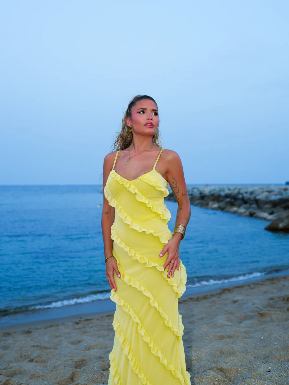 Leonor | Vestido Volantes Crepe Nude