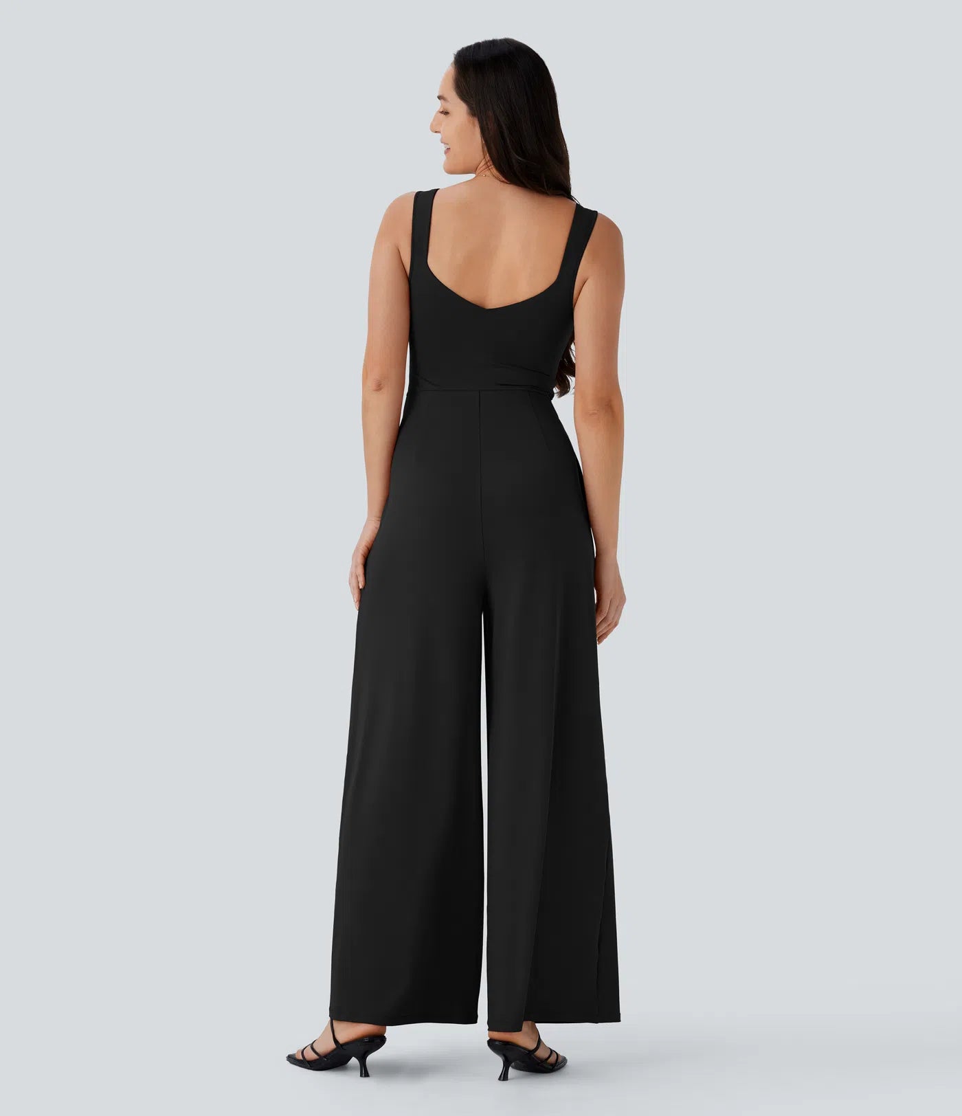 Julia | Mono casual con espalda descubierta y bolsillos laterales