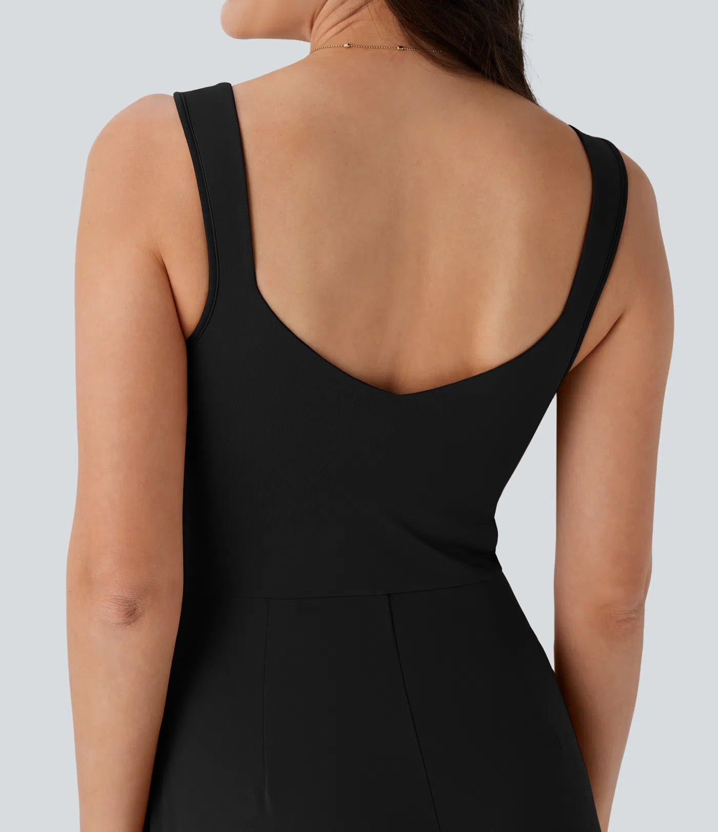 Julia | Mono casual con espalda descubierta y bolsillos laterales