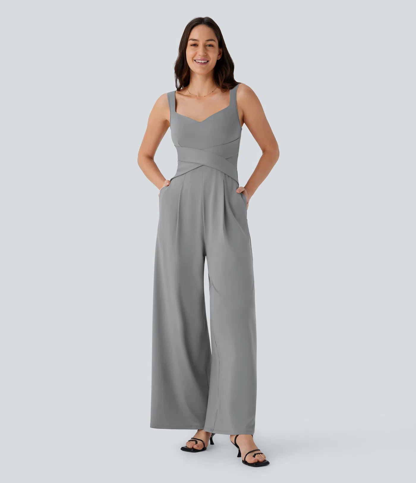 Julia | Mono casual con espalda descubierta y bolsillos laterales